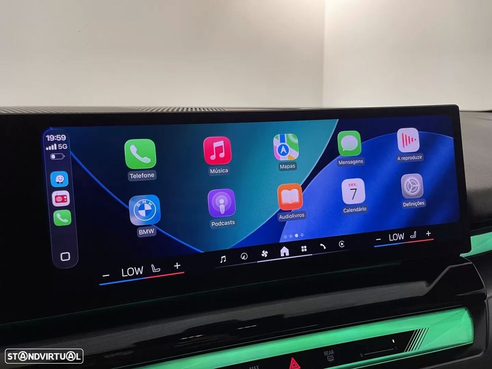 BMW i5 eDrive40 - 26