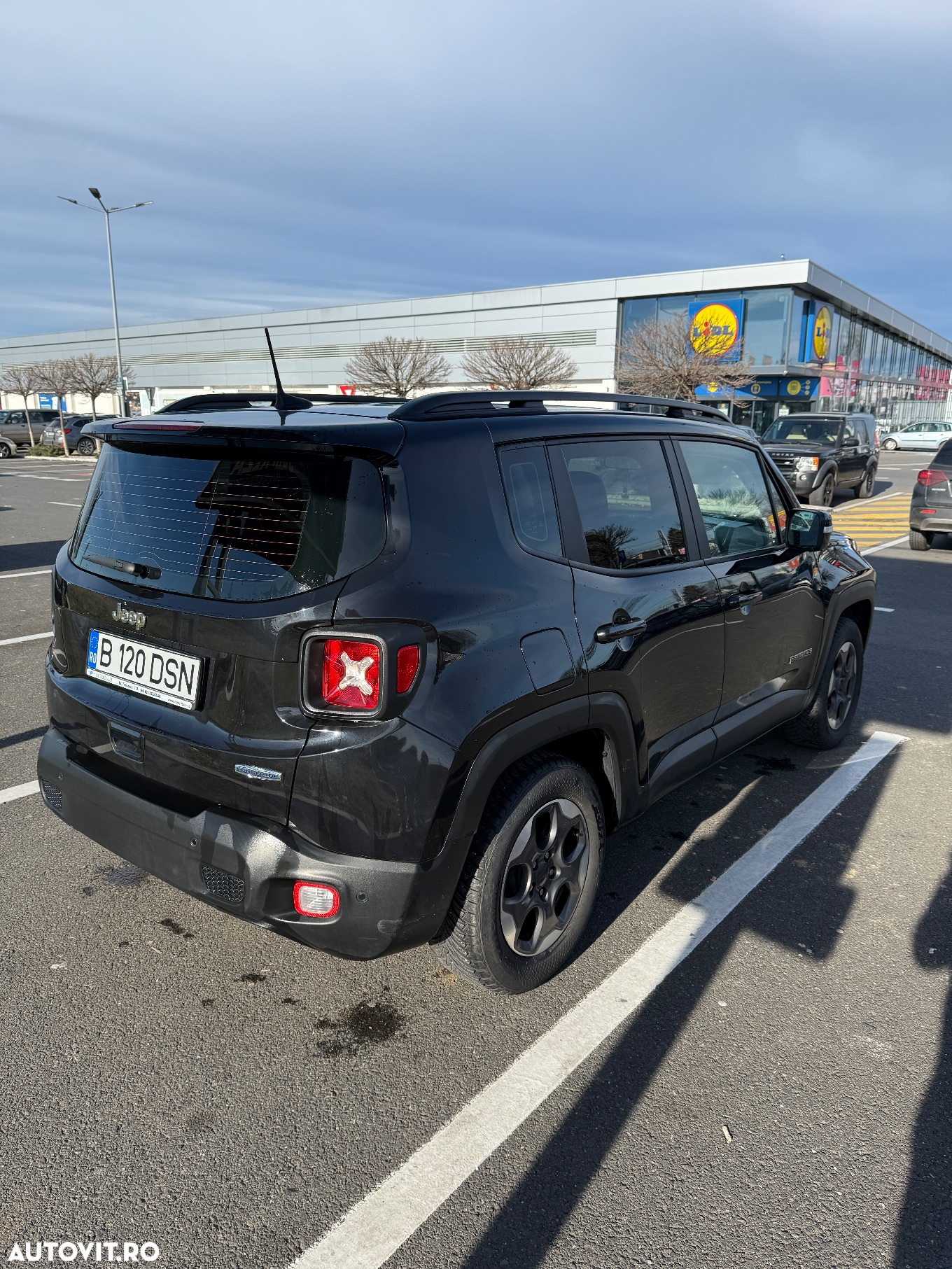 Jeep Renegade 1.6 E-TorQ 4x2 Sport - 5