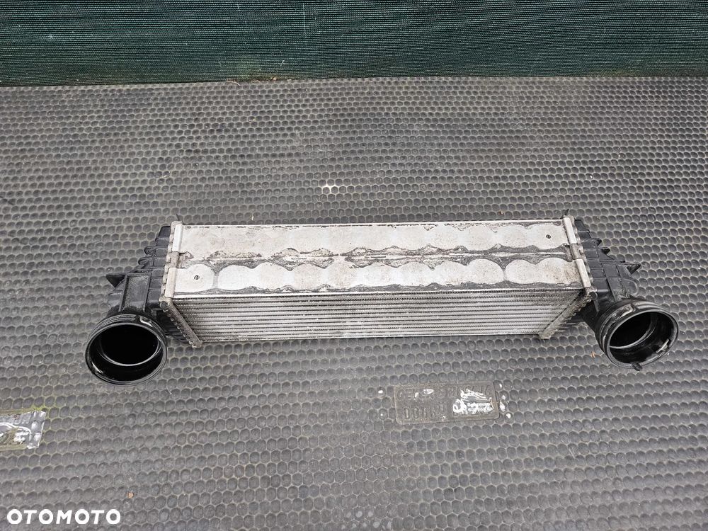 Intercooler Chłodnica Powietrza Turbiny 3.0 D BMW X5 E70 X6 E71 - 3
