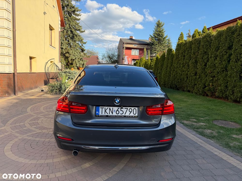 BMW Seria 3 320d Efficient Dynamic Edition Luxury Line - 12