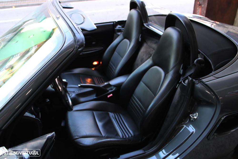 Porsche Boxster 2.7 - 23