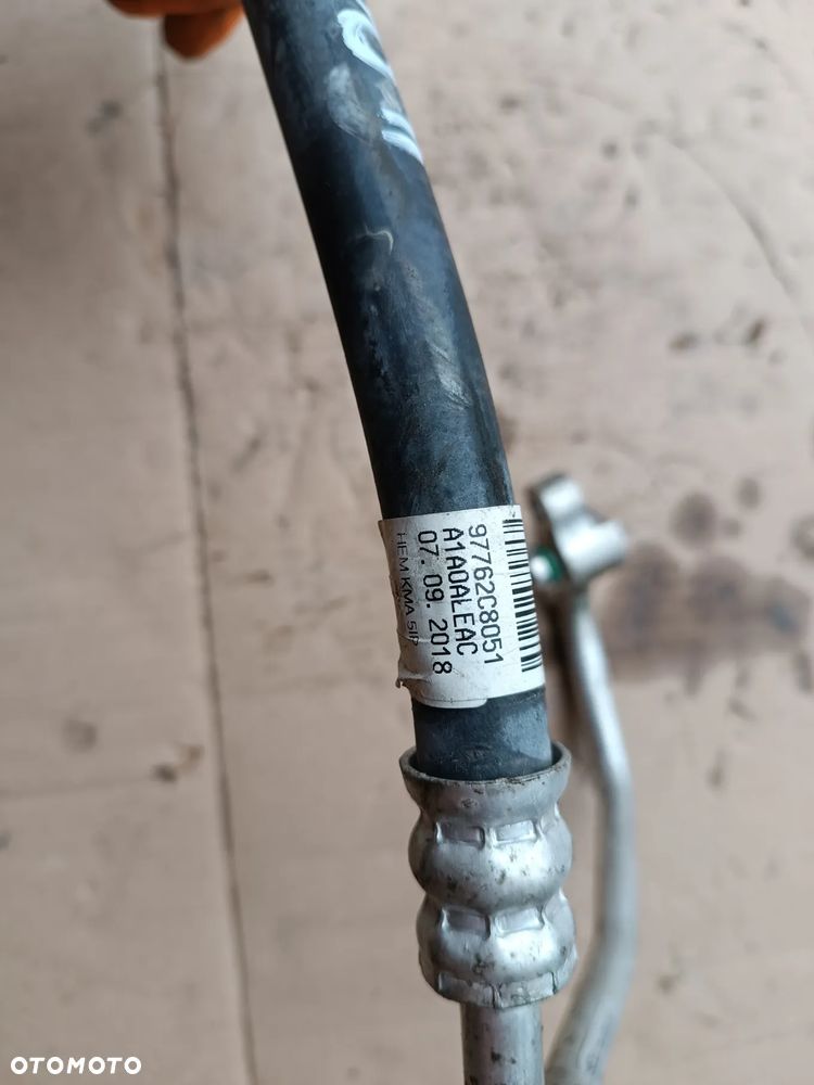 PRZEWÓD WĄŻ RURKA KLIMATYZACJI 97762C8051 HYUNDAI I20 II - 3