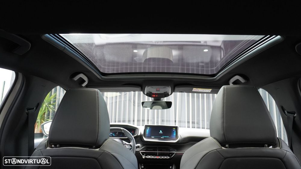 Peugeot e-208 50 kWh GT Pack - 26