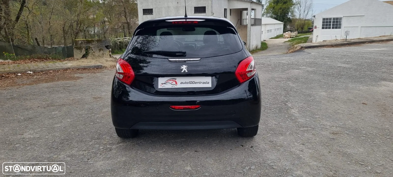 Peugeot 208 e-HDi FAP 115 Stop&Start Intuitive - 24