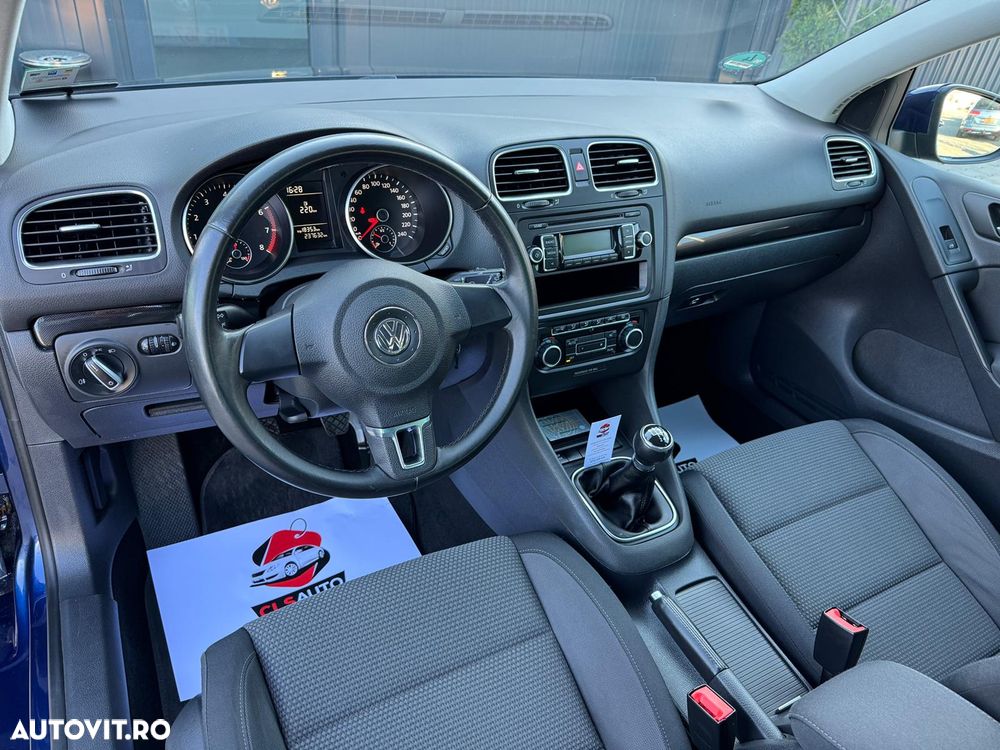 Volkswagen Golf - 13