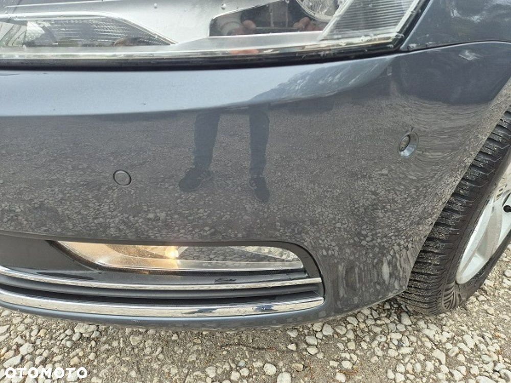 Volkswagen Passat - 7