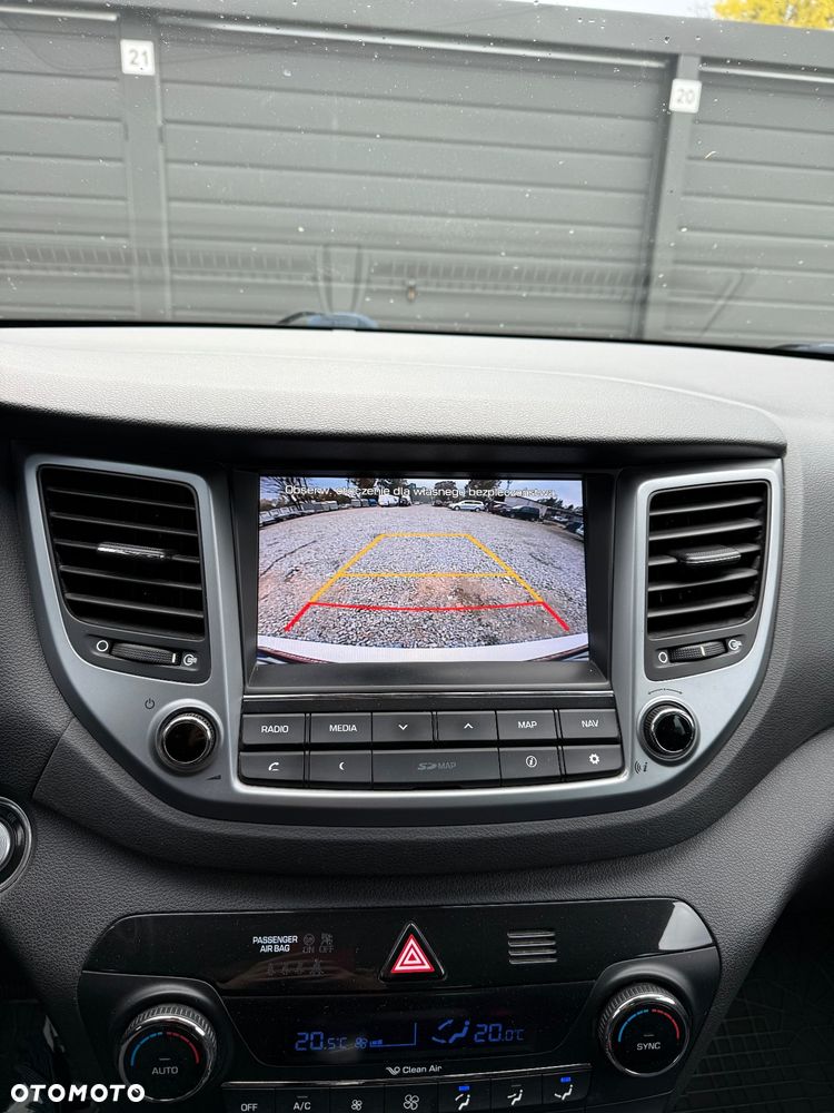 Hyundai Tucson 2.0 CRDi 4WD Advantage - 29