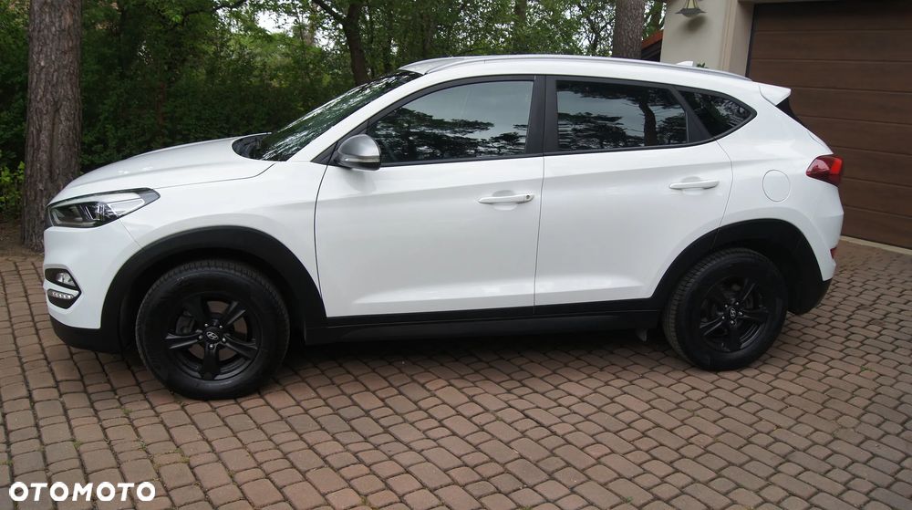 Hyundai Tucson blue 1.6 GDi 2WD Navi - 10