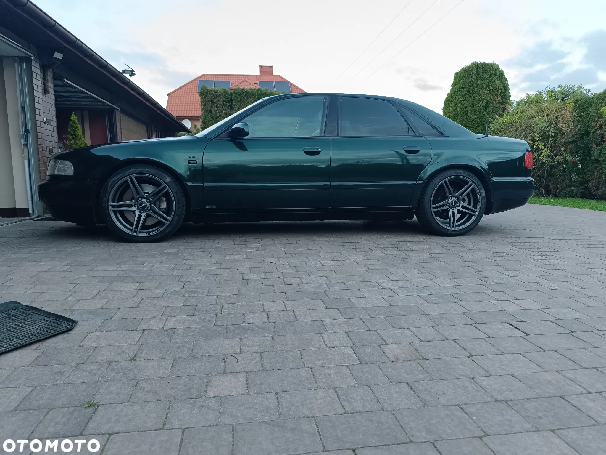 Audi A8 4.2 Quattro - 11