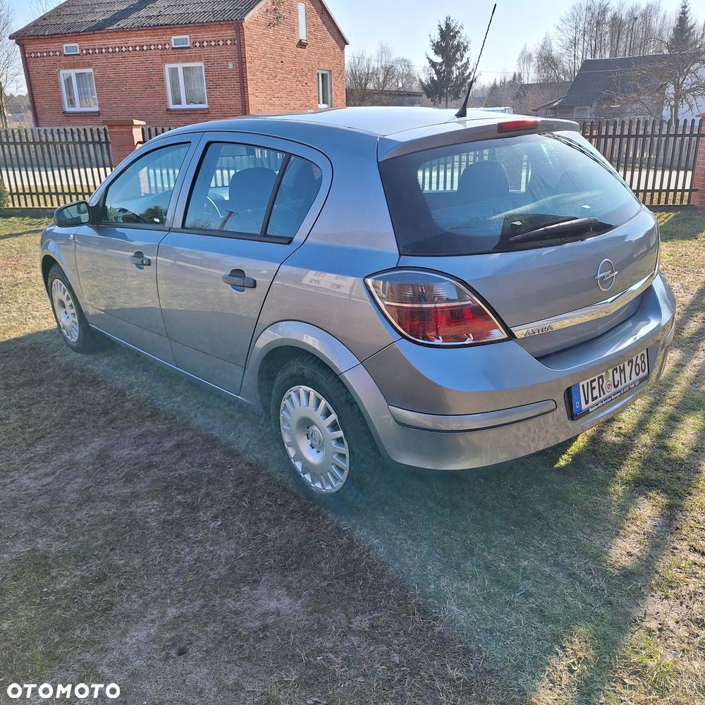 Opel Astra - 3