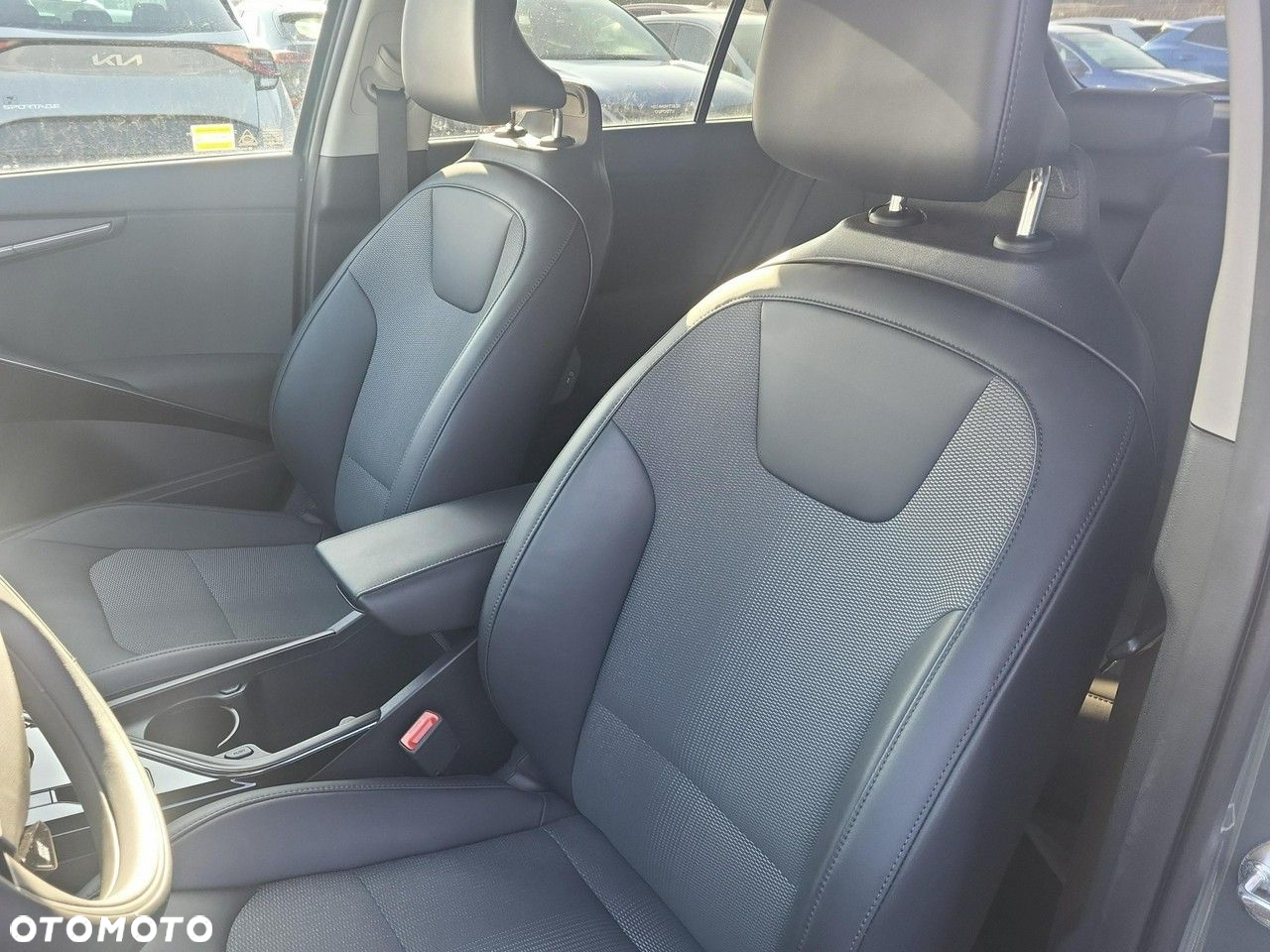 Kia Niro - 11