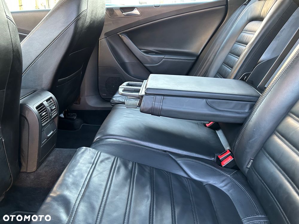 Volkswagen Passat Variant 1.4 TSI ACT (BMT) DSG Highline - 10