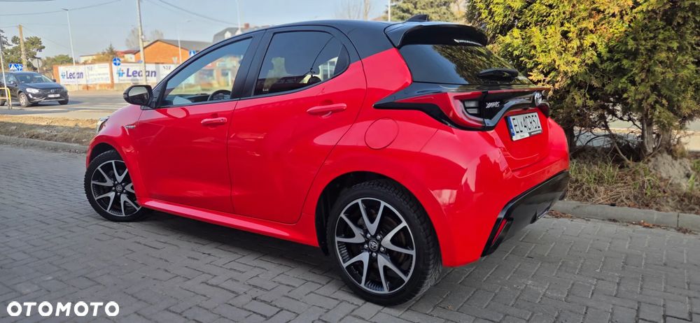 Toyota Yaris - 8
