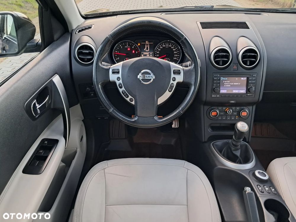 Nissan Qashqai 1.6 dCi 4 x 4 DPF acenta - 15