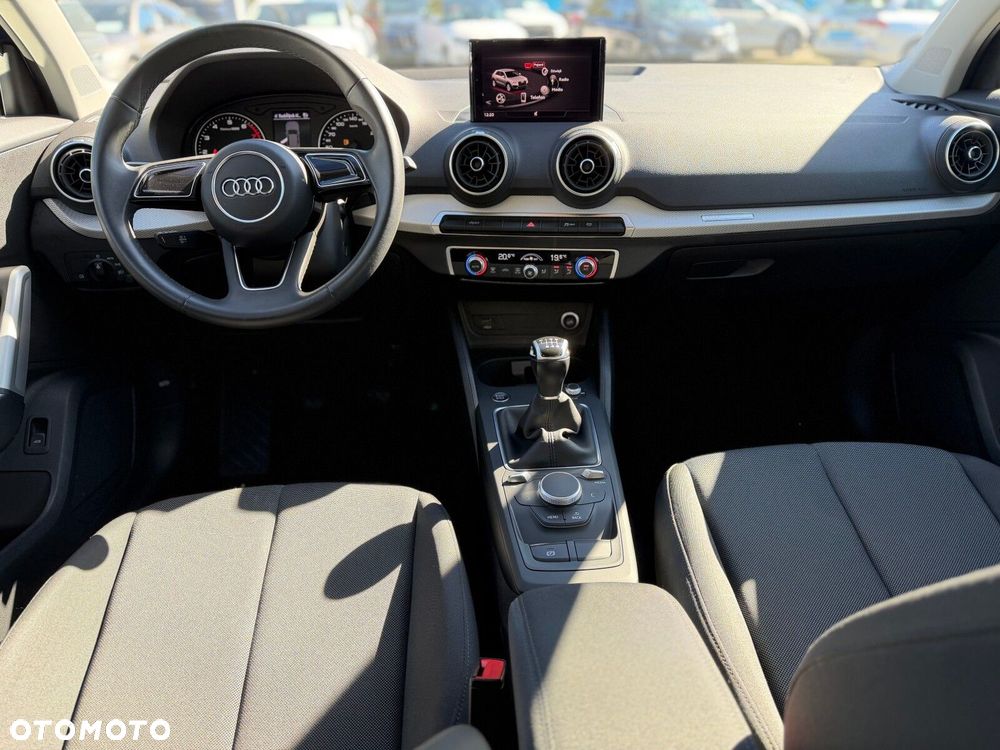 Audi Q2 30 TFSI - 16