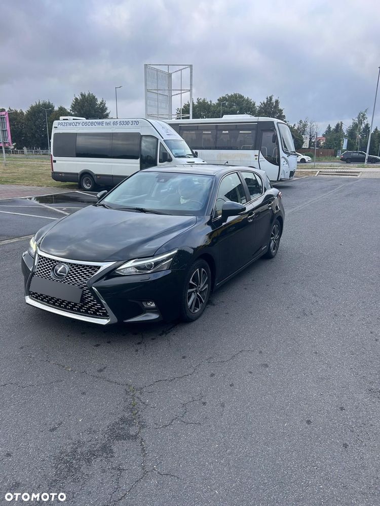 Lexus CT - 6