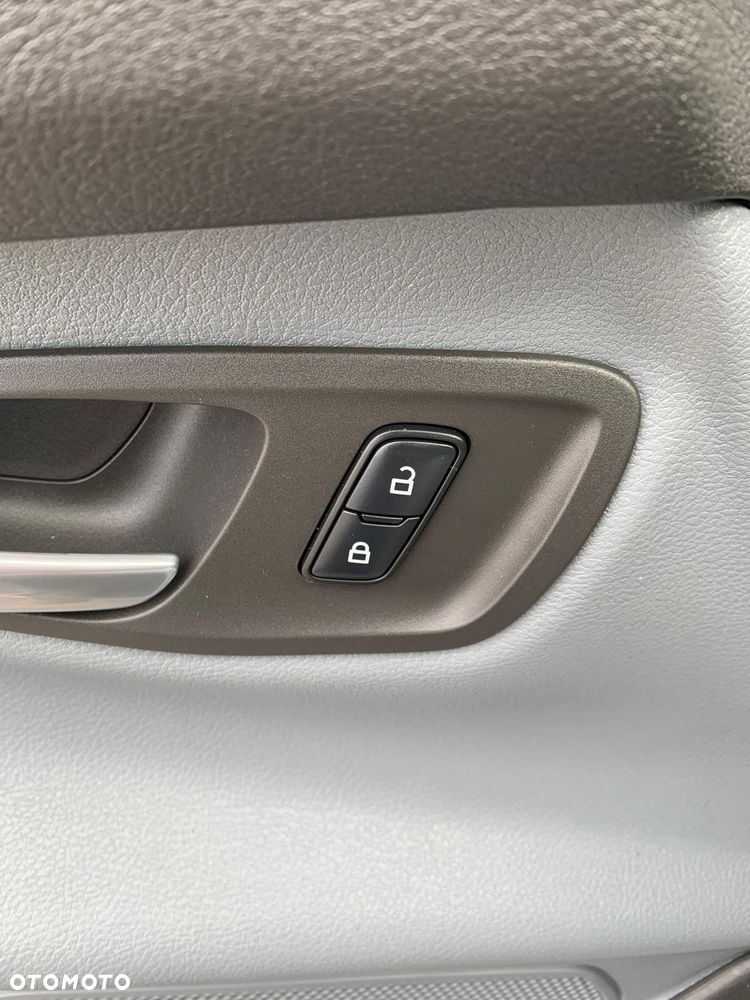 Ford Transit Custom - 26