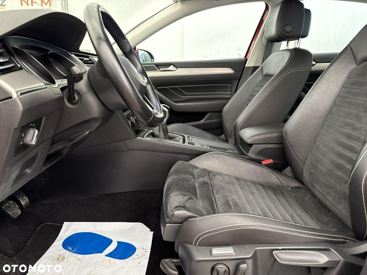 Volkswagen Passat 1.5 TSI EVO Elegance - 12