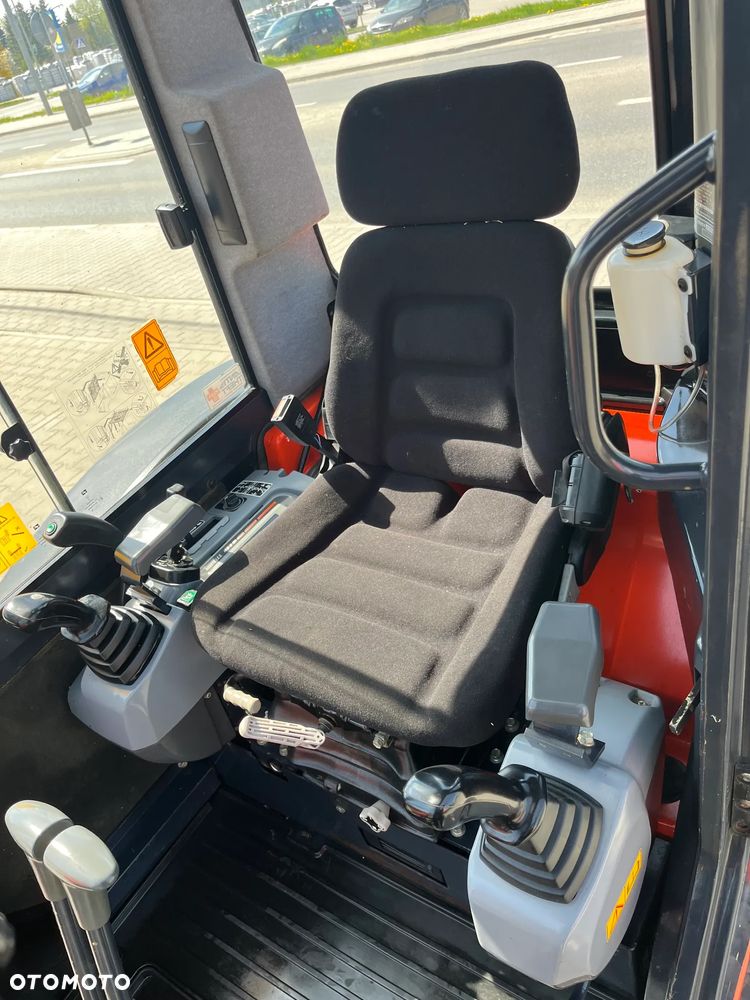 Kubota KX 71-3 - 19
