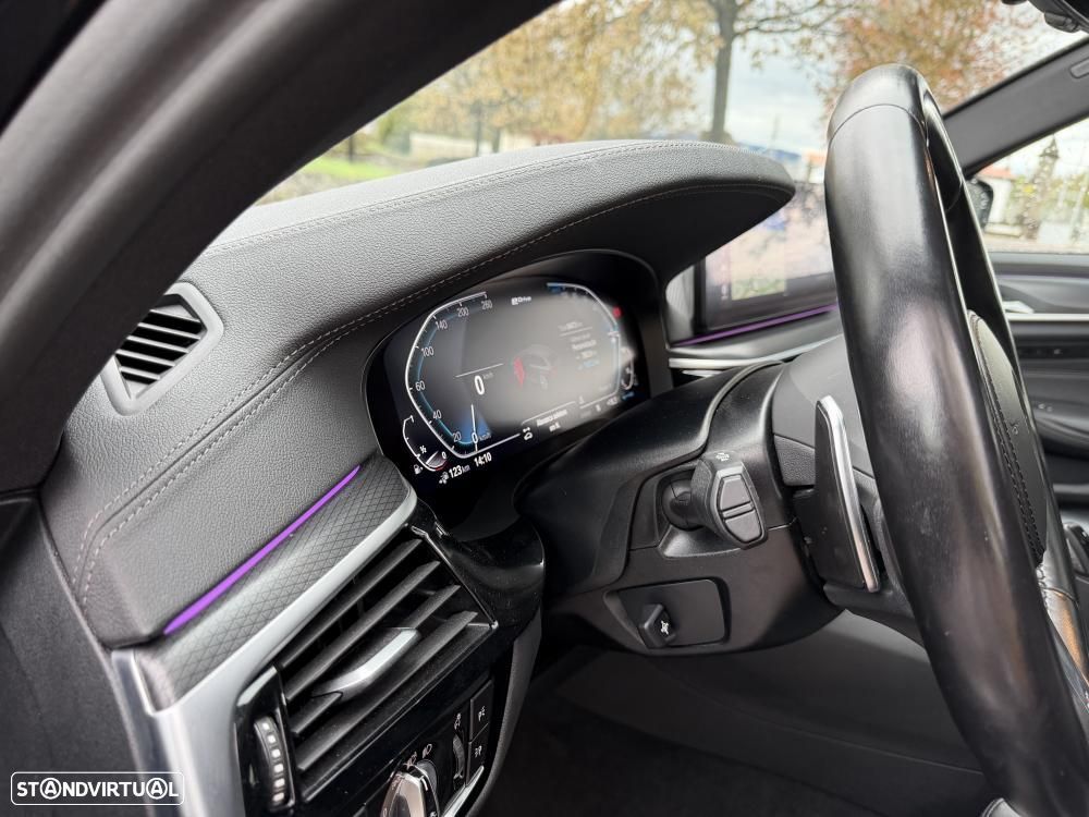 BMW 530 e xDrive Touring Aut. - 21