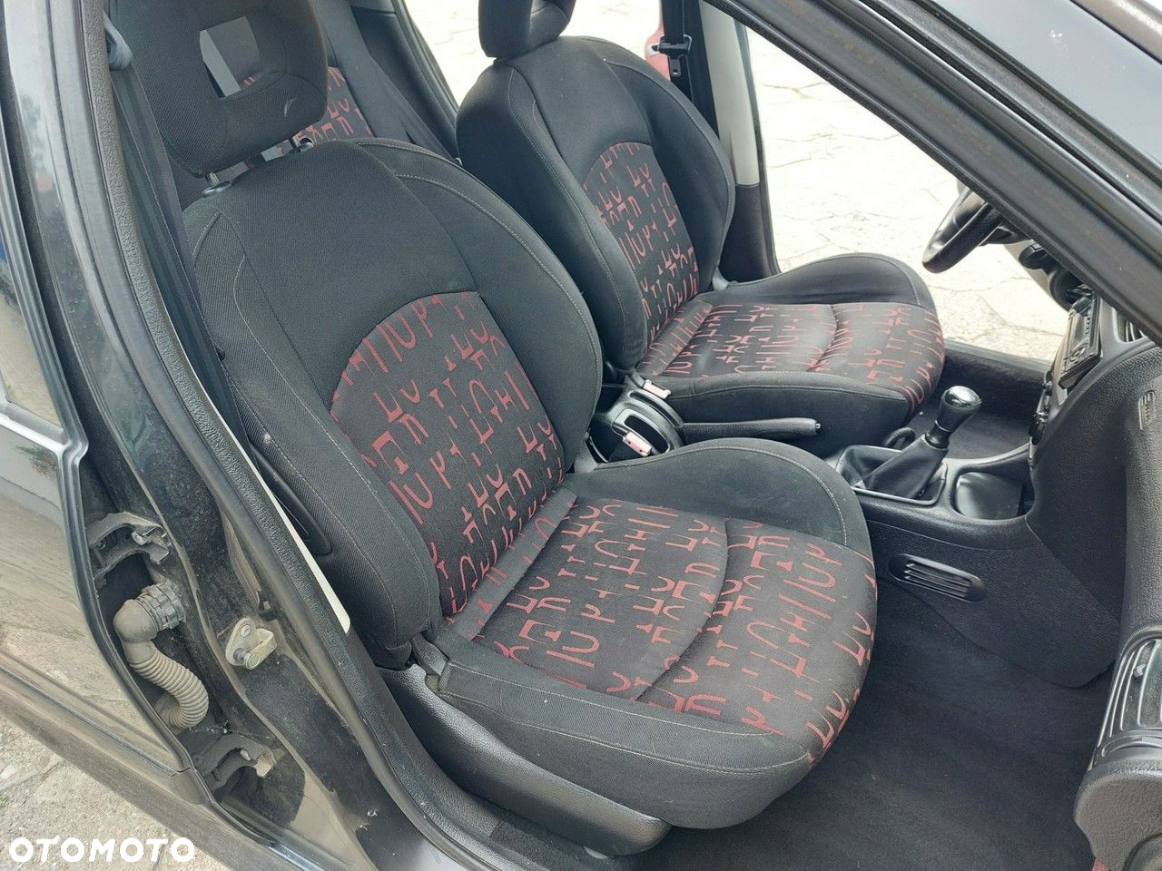 Peugeot 206 - 16