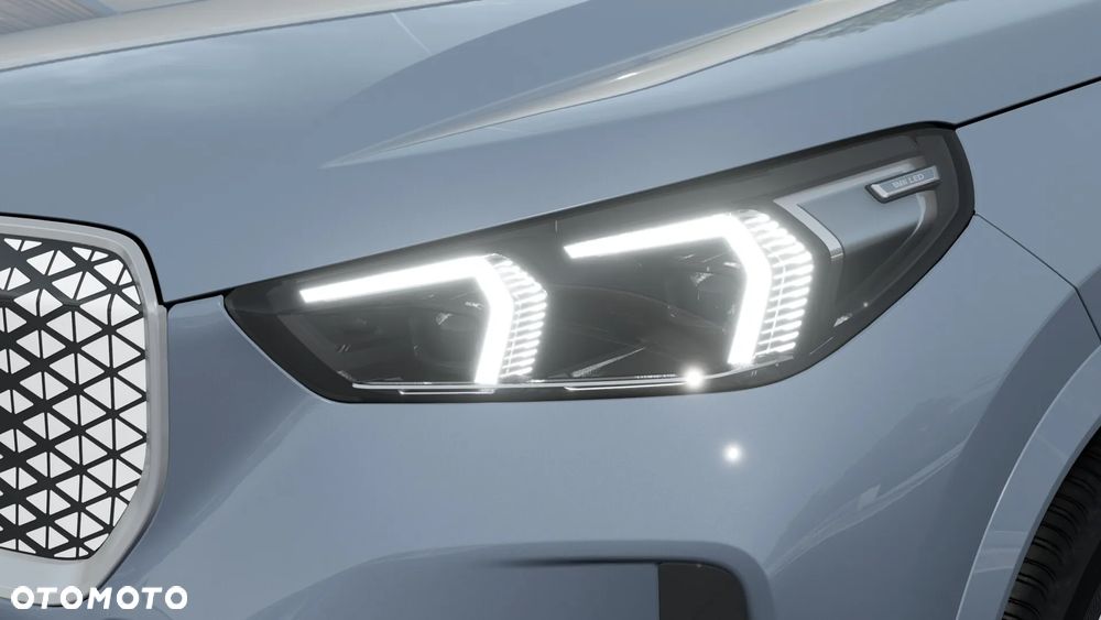 BMW X1 - 8