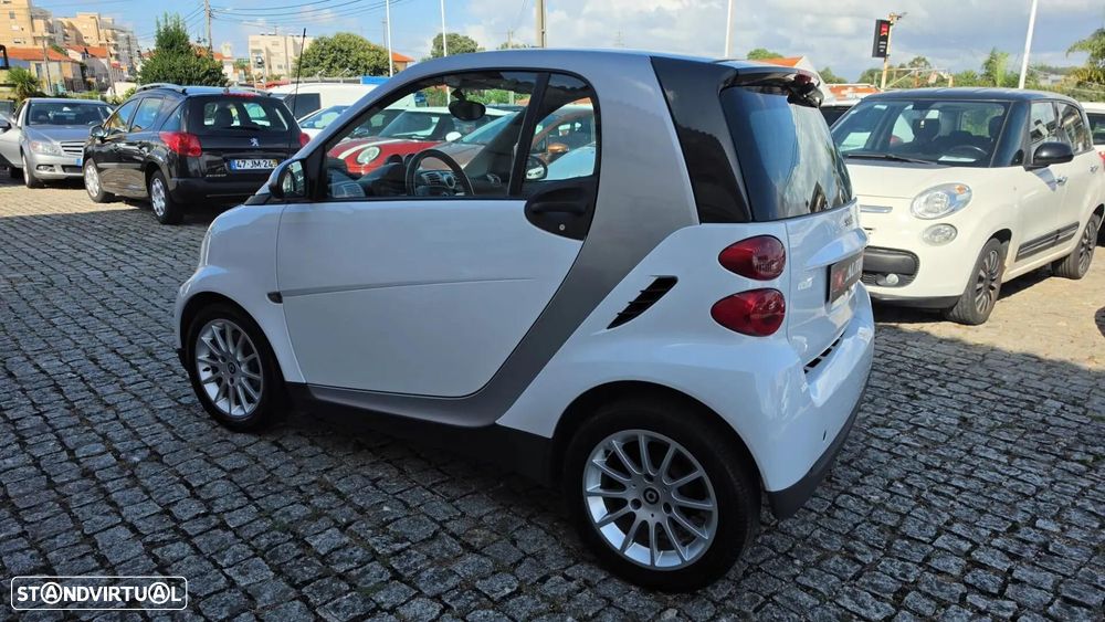 Smart ForTwo Coupé 0.8 cdi Passion 54 - 3