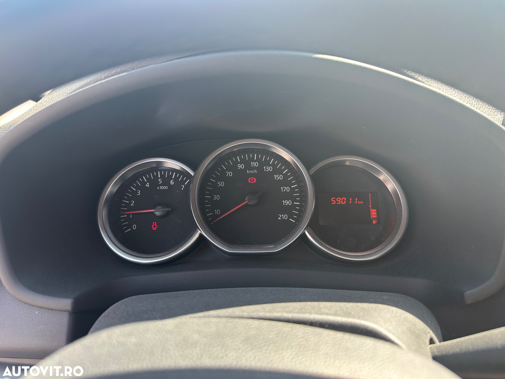 Dacia Sandero 1.0 SCe Laureate - 5