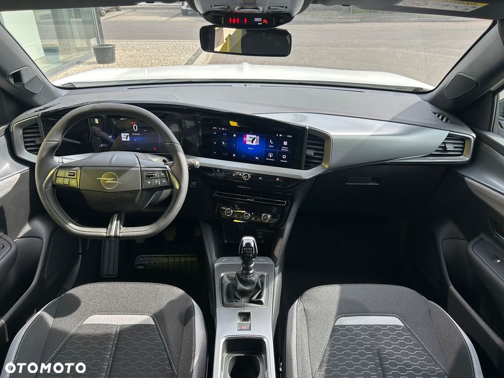 Opel Mokka 1.2 T Business Edition S&S - 13