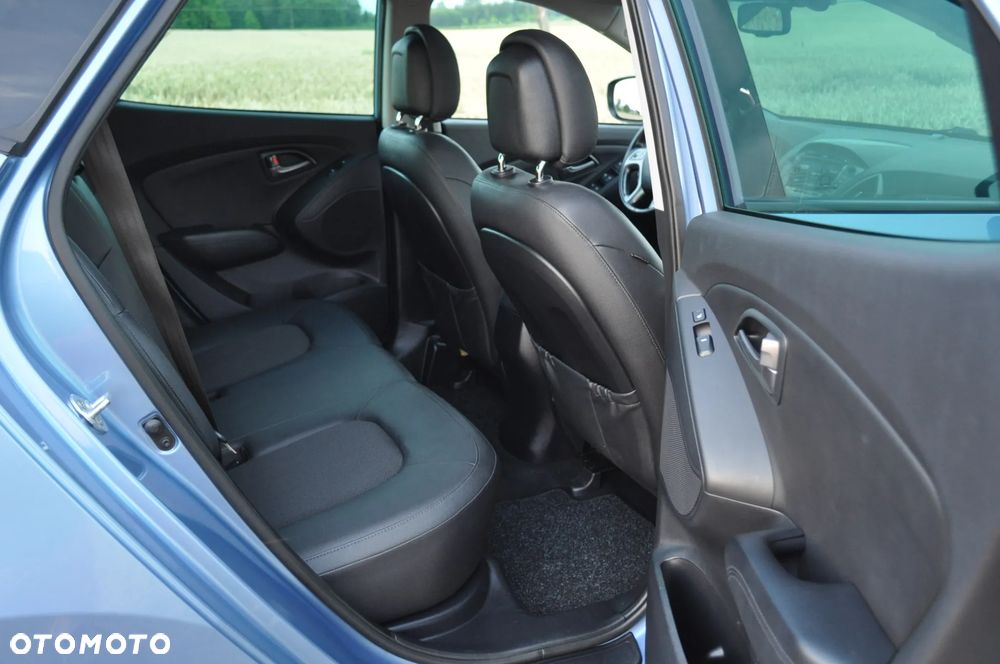 Hyundai ix35 1.6 2WD UEFA EURO 2012 Edition - 19