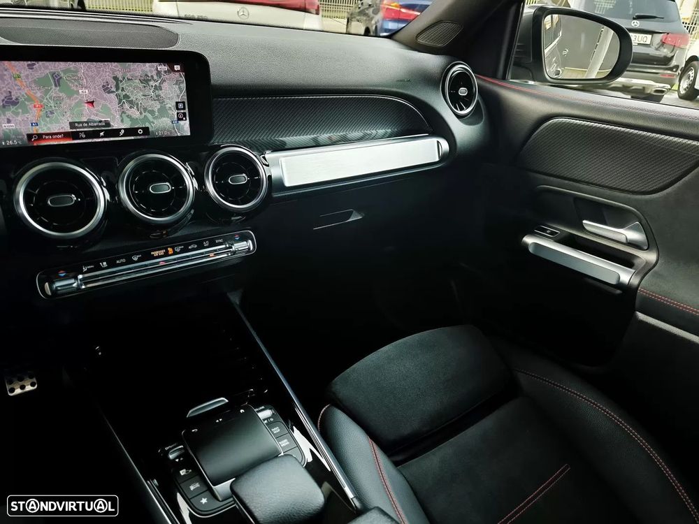 Mercedes-Benz GLB 200 d AMG Line - 31