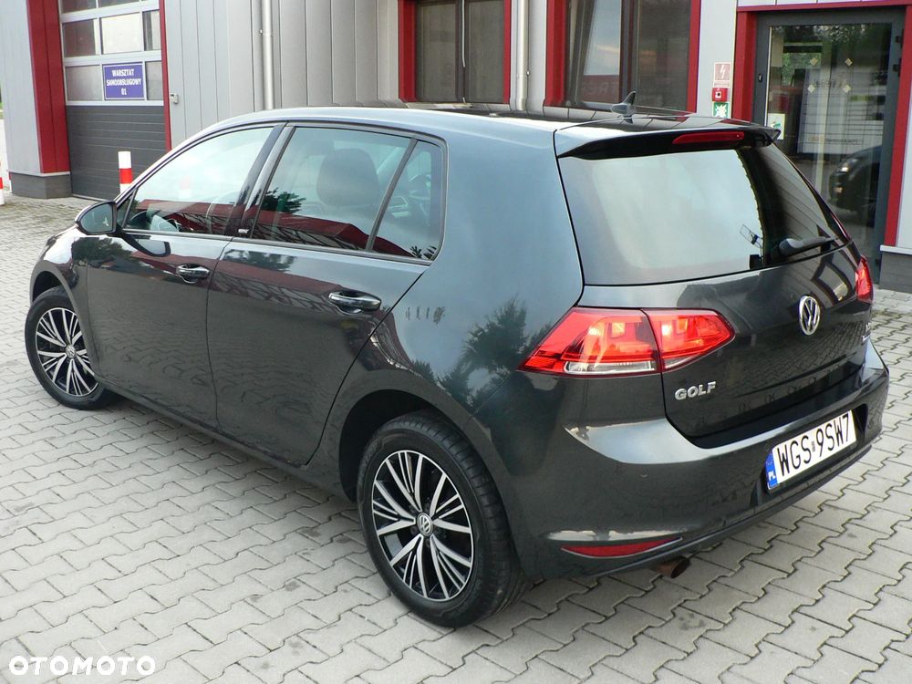 Volkswagen Golf 1.2 TSI BlueMotion Technology Allstar - 9