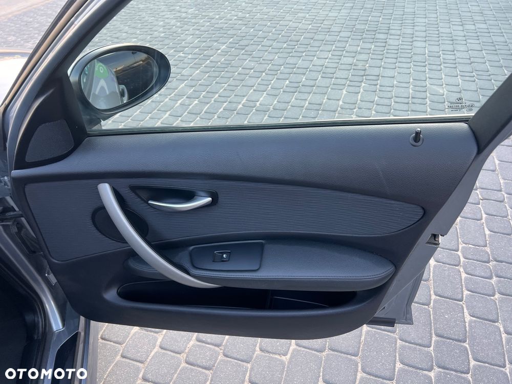 BMW Seria 1 116i Edition Sport - 22