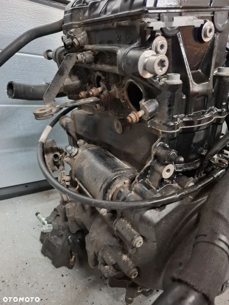 BMW F900 R XR silnik engine - 5