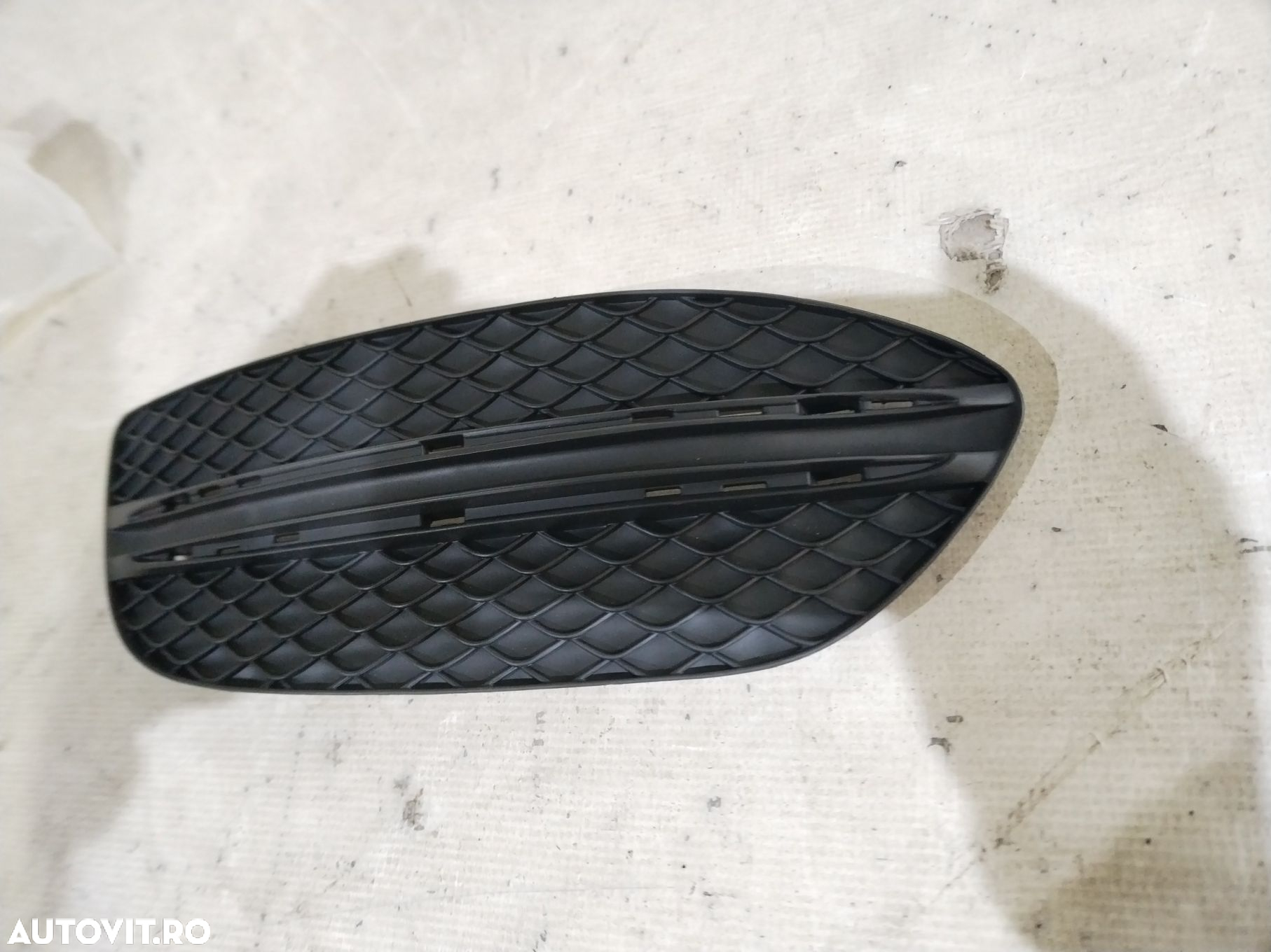 Grila stanga, Mercedes C-Class W205 Avangarde, 2014, 2015, 2016, 2017, 2018. - 2