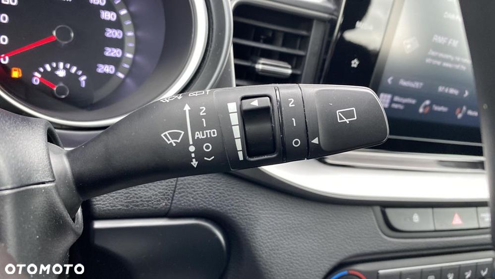 Kia Ceed 1.5 T-GDI M - 13