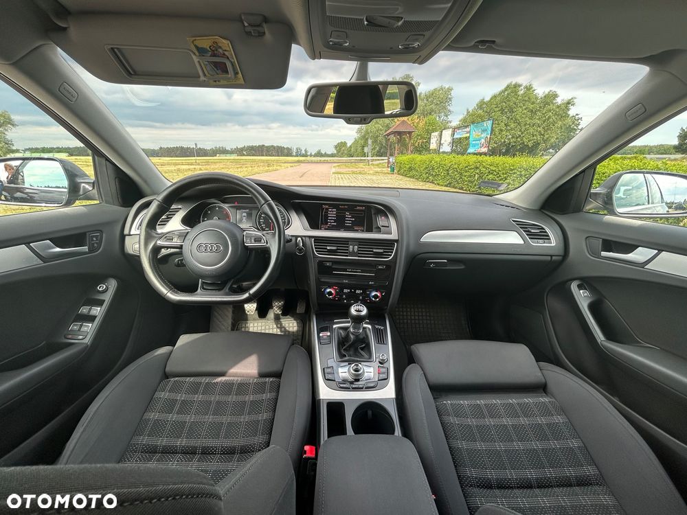 Audi A4 Avant - 4