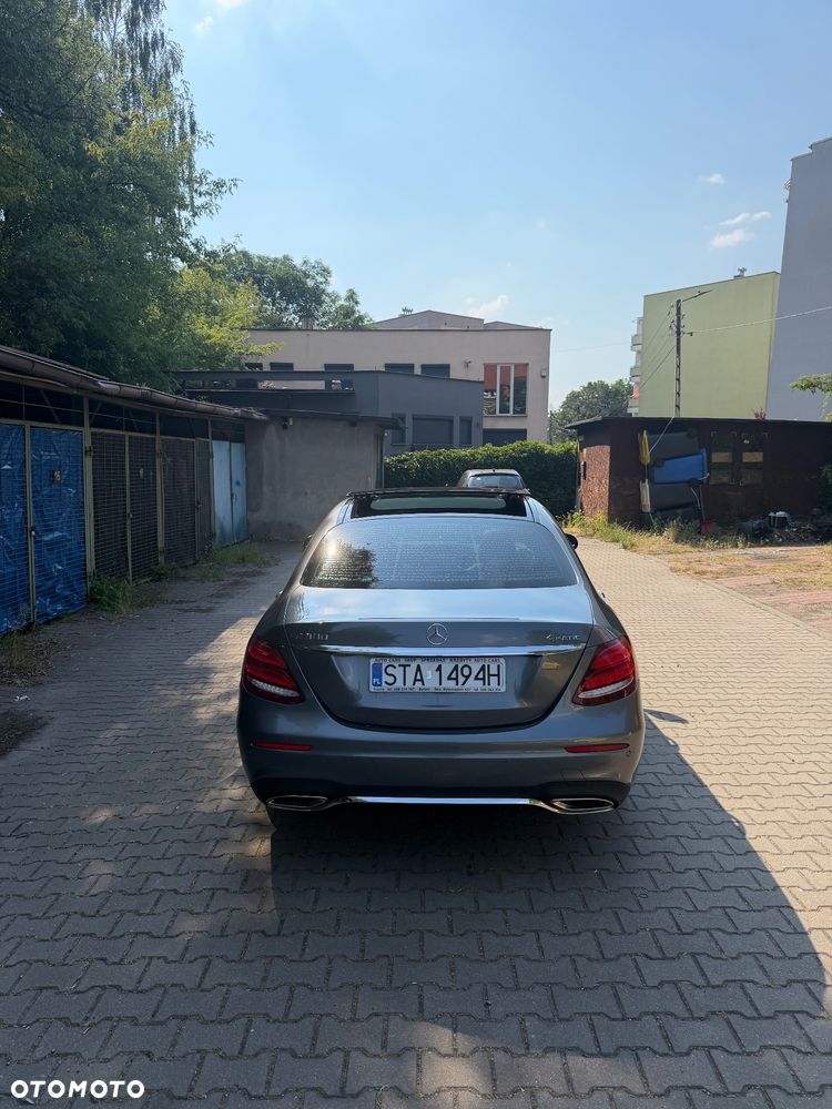 Mercedes-Benz Klasa E 300 9G-TRONIC AMG Line - 5