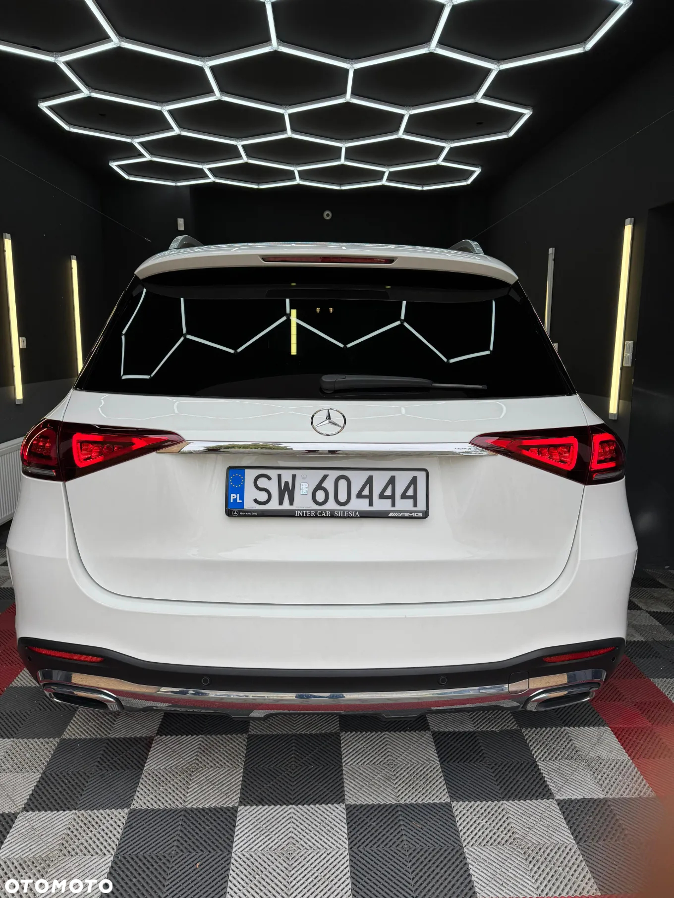 Mercedes-Benz GLE 300 d 4-Matic - 4