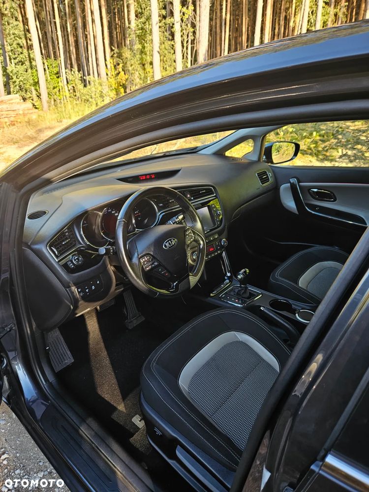Kia Ceed Cee'd 1.6 CRDi GT Line DCT - 14