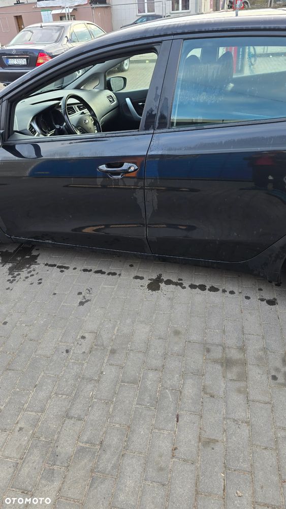 Kia Ceed 1.4 CVVT Dream-Team Edition - 8