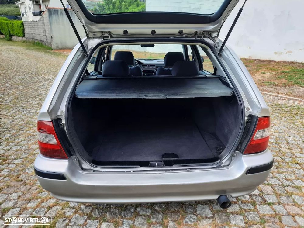 Honda Civic 1.4i S - 8
