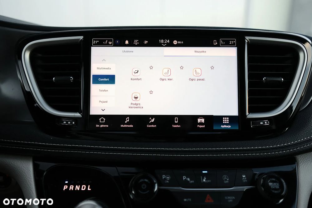 Chrysler Pacifica - 26