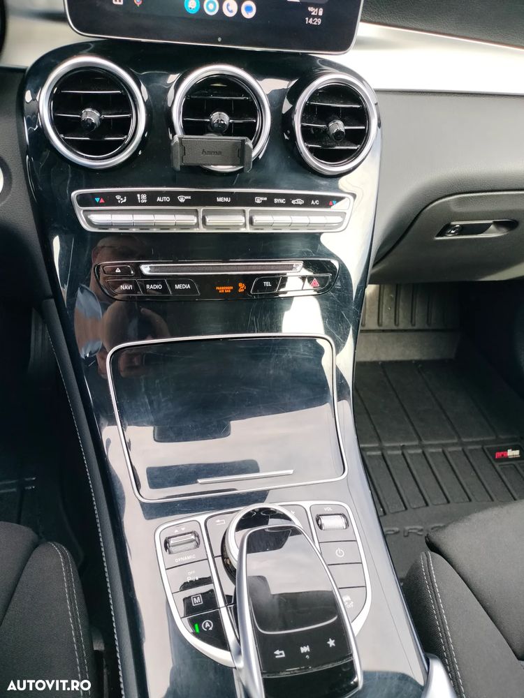 Mercedes-Benz GLC 220 d 4MATIC 9G-TRONIC - 4