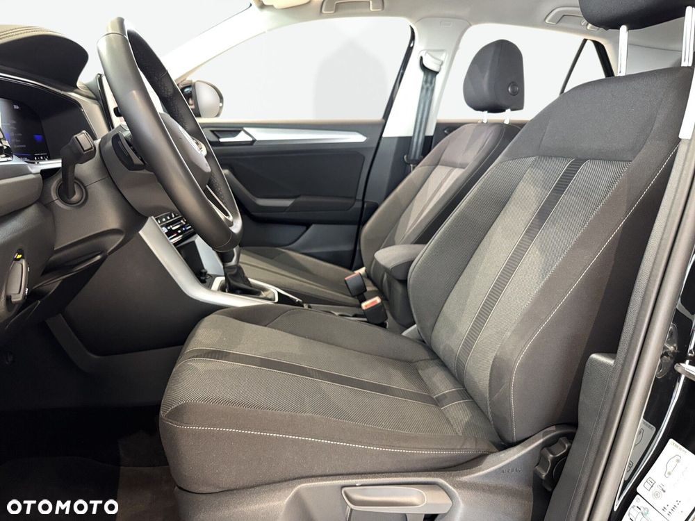 Volkswagen T-Roc - 10