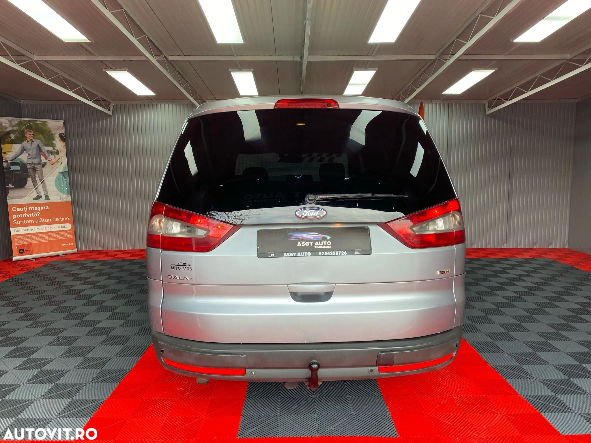 Ford Galaxy 2.0 TDCi DPF Aut. Ghia - 6
