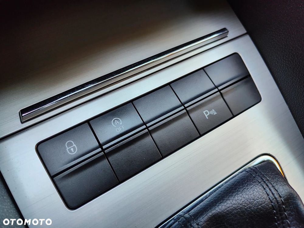 Skoda Octavia 1.5 TSI ACT Style DSG - 25