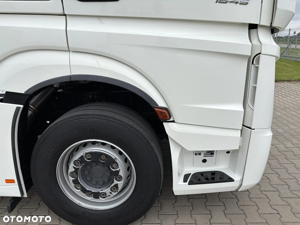 Mercedes-Benz Actros 1845 MP5 kabina BIG SPACE bez retardera, spojlery boczne , bezwypadkowy (1945, 1848 1851) - 9