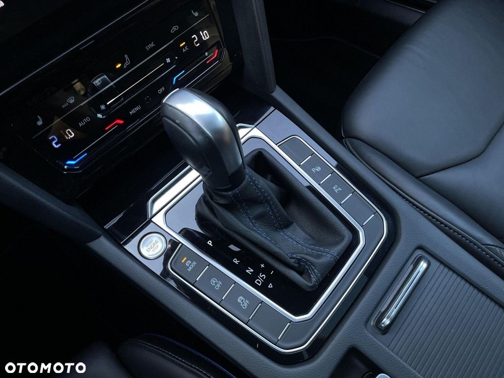 Volkswagen Arteon 2.0 TSI 4Motion R DSG - 18