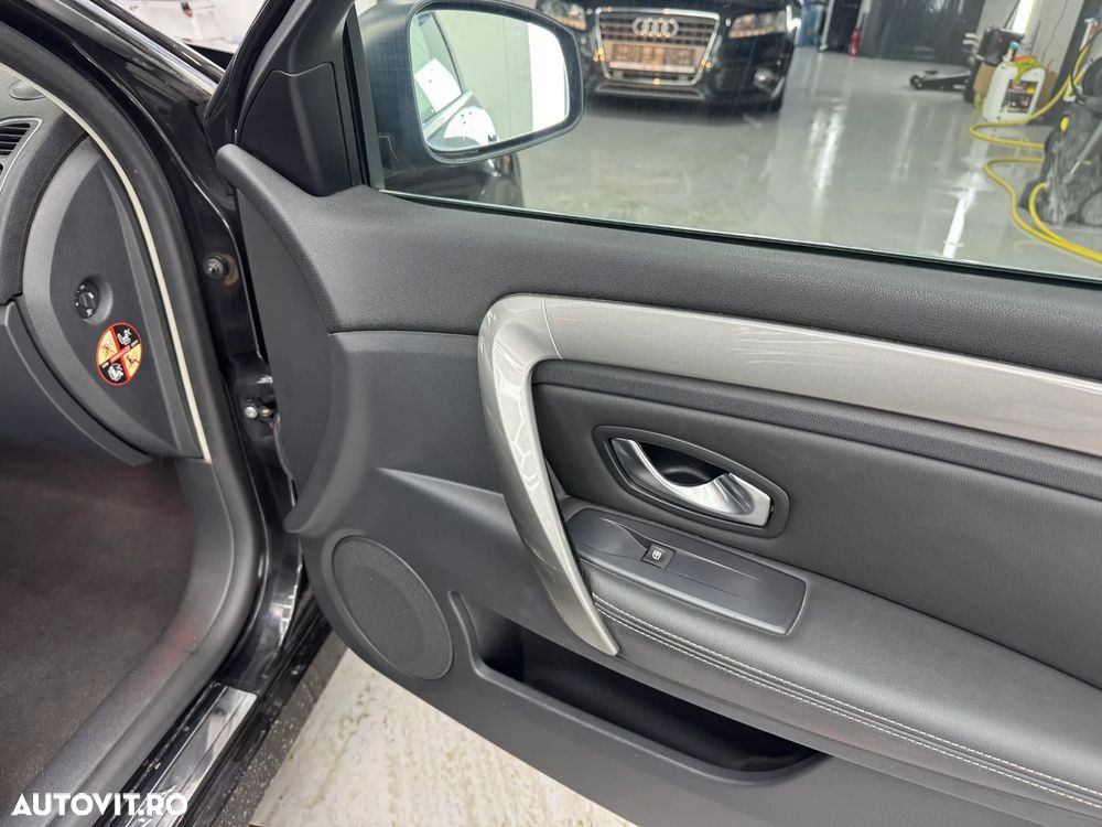 Renault Laguna dCi 110 FAP Paris Business - 13